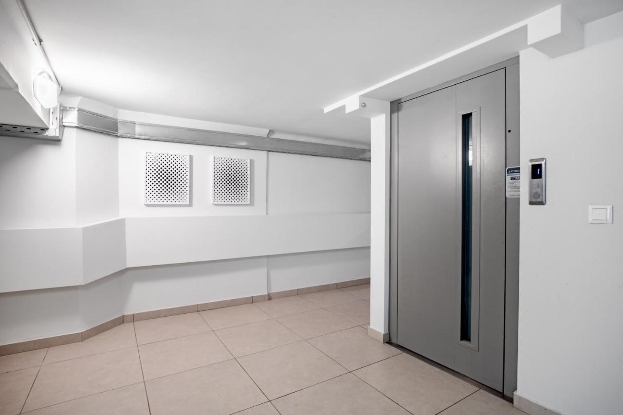 Supreme C2 Apartment In Syntagma Athens Ngoại thất bức ảnh